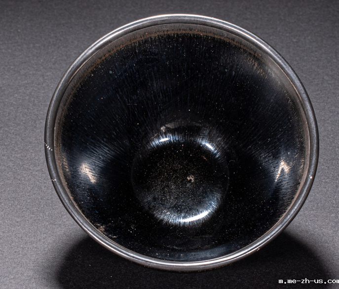 宋瓷 建盏 乌金釉银毫盏